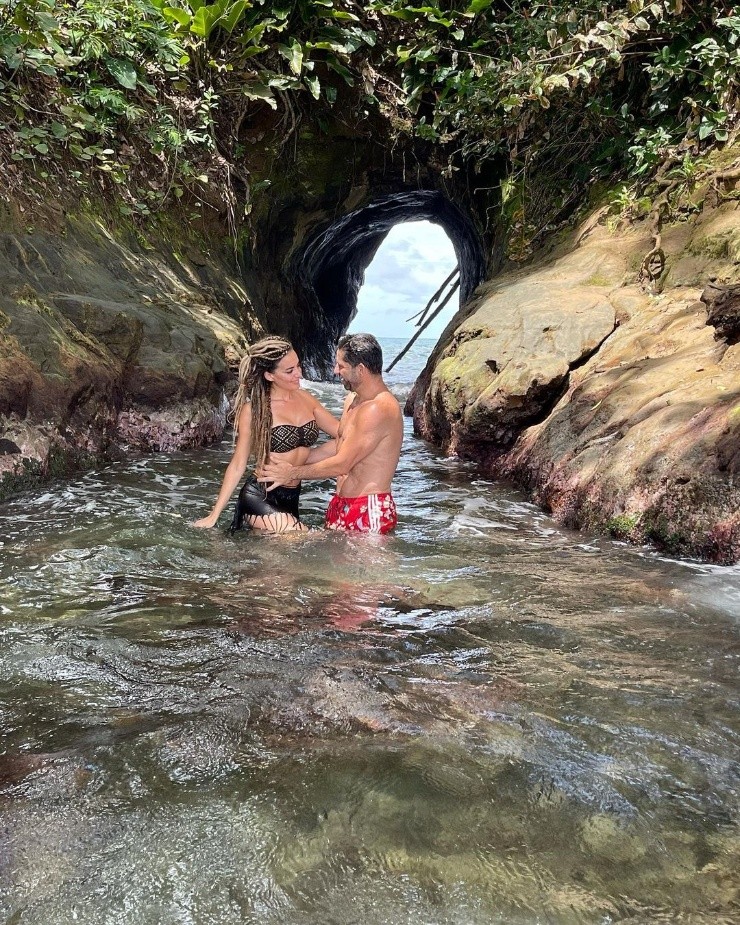 Las postales de Karim Butte y Flavia Fucenecco en Costa Rica.(3)