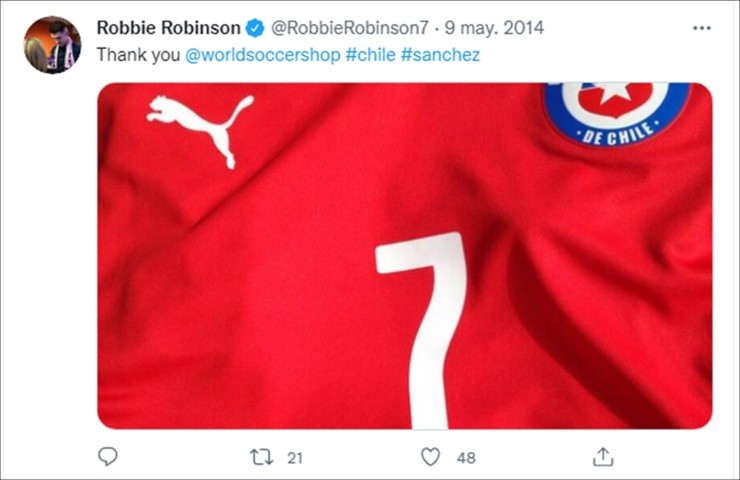 Robinson se compró la camiseta de Alexis Sánchez antes del Mundial de Brasil 2014
