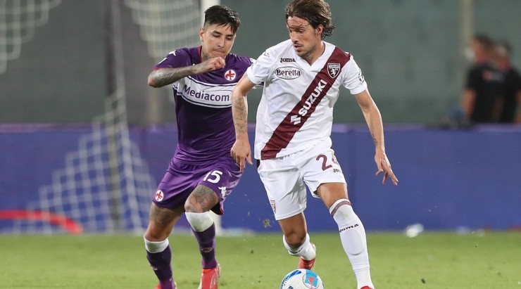 Erick Pulgar fue titular por Fiorentina ante Torino