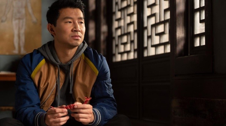 Conoce a los personajes de Shang-Chi y la Leyenda de los 10 Anillos: SHANG-CHI(Simu Liu).