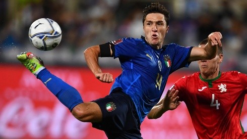 La campeona Italia no pudo derrotar a Bulgaria, pero sigue invicta con golazo de Chiesa.