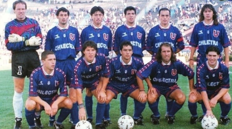 El plantel de la Universidad de Chile en el año 1996.