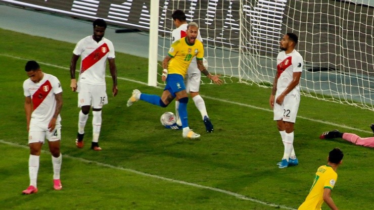 Brasil le ganó a Perú en Lima y la revancha se disputará este jueves en Pernambuco