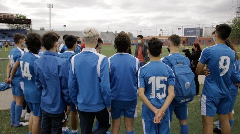 El Club de Fútbol Fuenlabrada puso sus ojos en los jóvenes talentos chilenos, donde harán una captación para llevar jugadores a España.