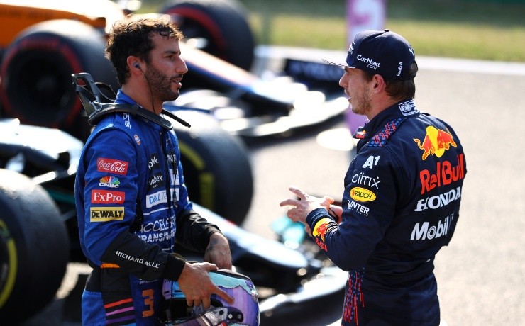 Daniel Ricciardo de McLaren acompañará a Verstappen en la largada en Monza. (Foto: Getty)