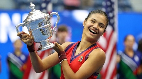 Con tan solo 18 años la británica Emma Raducanu levantó su primer título en su carrera en el US Open.