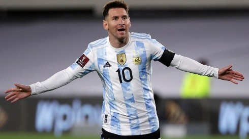 Messi sigue recibiendo elogios desde el otro lado de la Cordillera.