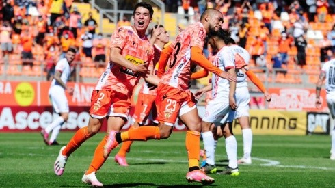 Cobreloa consiguió un gol en el último minuto y se llevó su primera victoria en siete partidos por Primera B