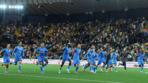Napoli celebra tras golear al Udinese