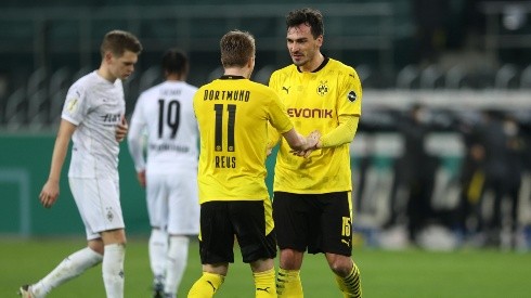 Borussia Dortmund es 3° en la Bundesliga, a un punto de los lideres Bayern Múnich y Wolfsburgo.