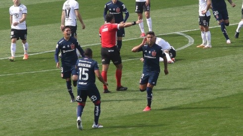 Gonzalo Espinoza ingresó en el segundo tiempo y anotó en el Superclásico de septiembre de 2020