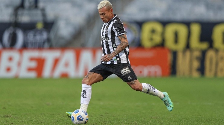 Eduardo Vargas, delantero chileno de Atlético Mineiro