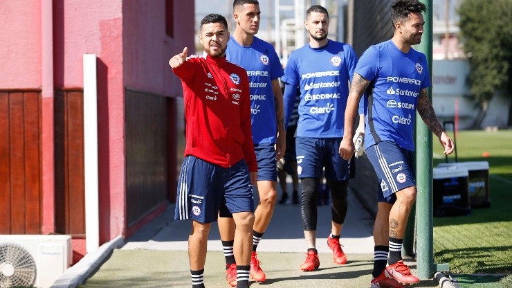 número frontera igualdad Camiseta adidas selección chilena | La Roja ya luce su nueva chaqueta de  presentación