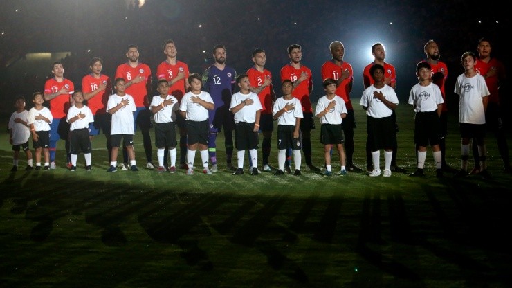 La selección chilena se enfrenta a Perú en Lima