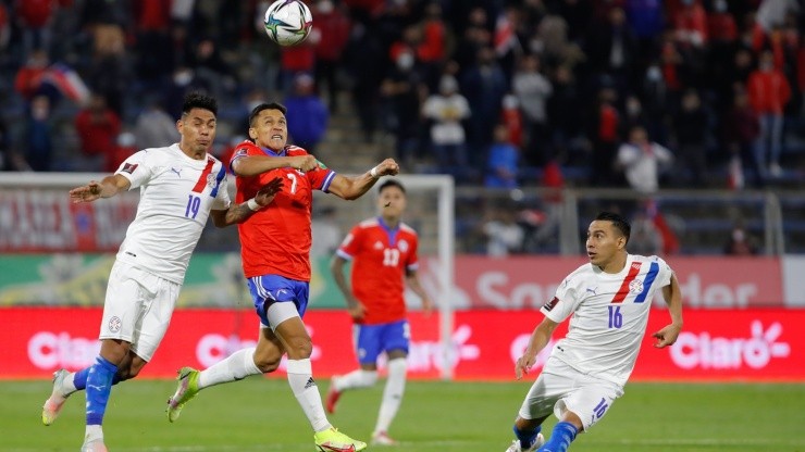 Chile vuelve a enfrentarse con Paraguay el próximo mes. Le quedan siete partidos para el término de las Eliminatorias Qatar 2022