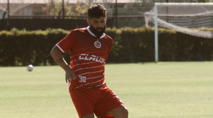 Lucas Wilchez fue acusado de un insulto racista en el partido ante Barnechea. Foto: Unión San Felipe