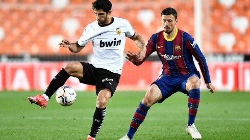 Valencia y Barcelona ocupan el 8° y 9° lugar de la tabla de posiciones de La Liga.