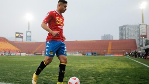 Bastián Yáñez confesó que vivió momentos difíciles tras quedarse afuera de la Roja por lesión.
