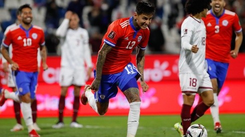 Erick Pulgar ya está sancionado para el partido de Chile contra Paraguay.