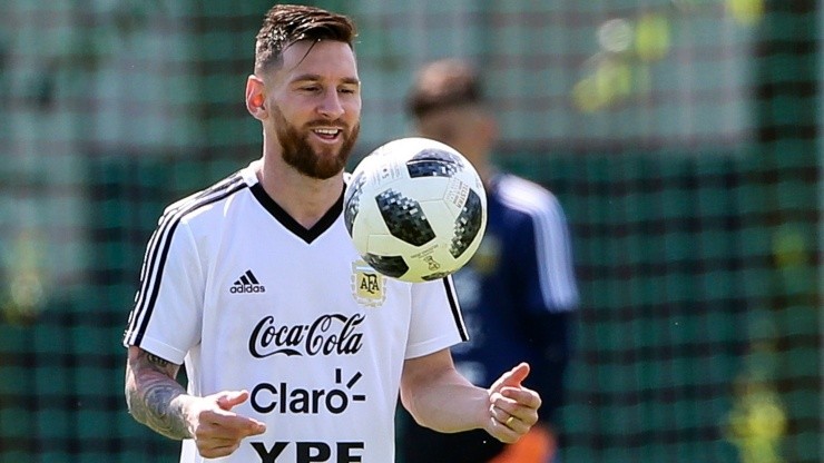 Lionel Messi puede enfrentarse con Maximiliano Falcón por las Eliminatorias para Qatar 2022