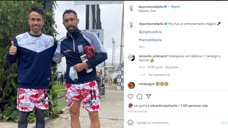 Mago Valdivia y Ribery Muñoz entrenamiento Melipilla colo colo