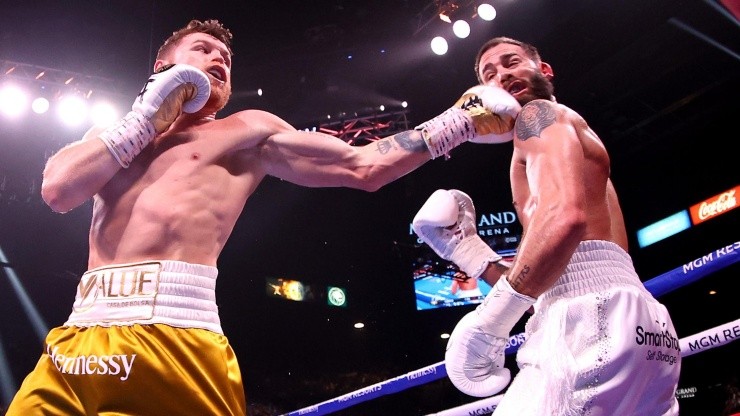 Canelo Álvarez vs Caleb Plant RESULTADO, VIDEO y RESUMEN de la pelea |  Boxeo | KO