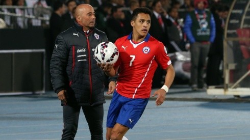 Jorge Sampaoli cosechó los logros más grandes de la historia de la selección chilena junto a Alexis Sánchez entre 2014 y 2015