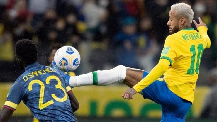Neymar no hizo el mejor partido, pero apareció con la asistencia precisa del gol brasileño