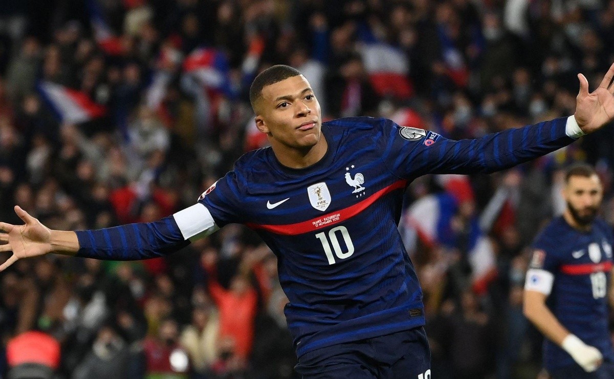 jueves aplausos autoridad Eliminatorias UEFA | Selección de Francia | Kylian Mbappé bate récord con  la selección francesa