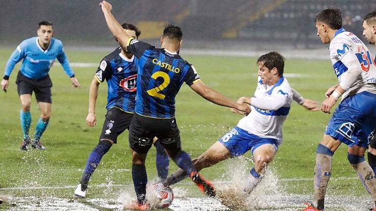 Universidad Católica Huachipato lluvia barro CAP talcahuano