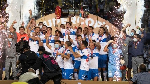 Universidad Católica se queda por cuarta vez con la Supercopa tras vencer a Ñublense en penales.