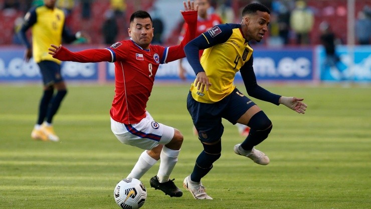 Jean Meneses es el tercer delantero chileno con más minutos en las Eliminatorias Qatar 2022