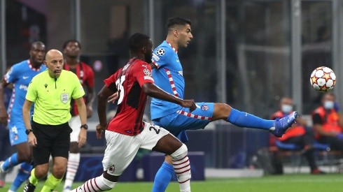 En Italia, Atlético de Madrid derrotó a Milan por 2-1.