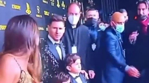 Messi hizo respetar el lugar de su esposa en la gala.