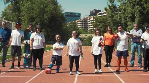 La campaña "Elige incluir" es protagonizada por un grupo de jóvenes con discapacidad intelectual que ha participado en diversos programas de la fundación.