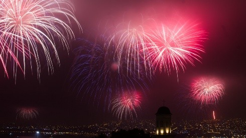 Ciudades del mundo suspenden fuegos artificiales para Año Nuevo