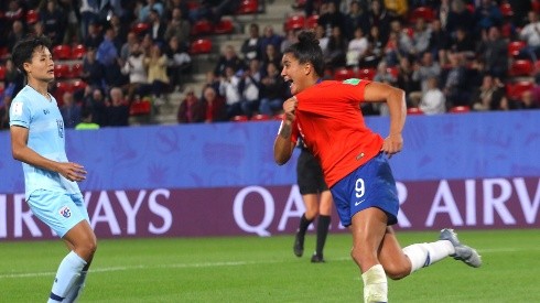 María José Urrutia marcó para la Selección Chilena en el Mundial de Francia en 2019. Rompió redes en 2021 y marcó el Mejor Gol LATAM