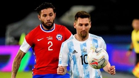 Lionel Messi se puede juntar con sus amigos chilenos en Europa, para qué va a venir a Calama con tanto calor en enero