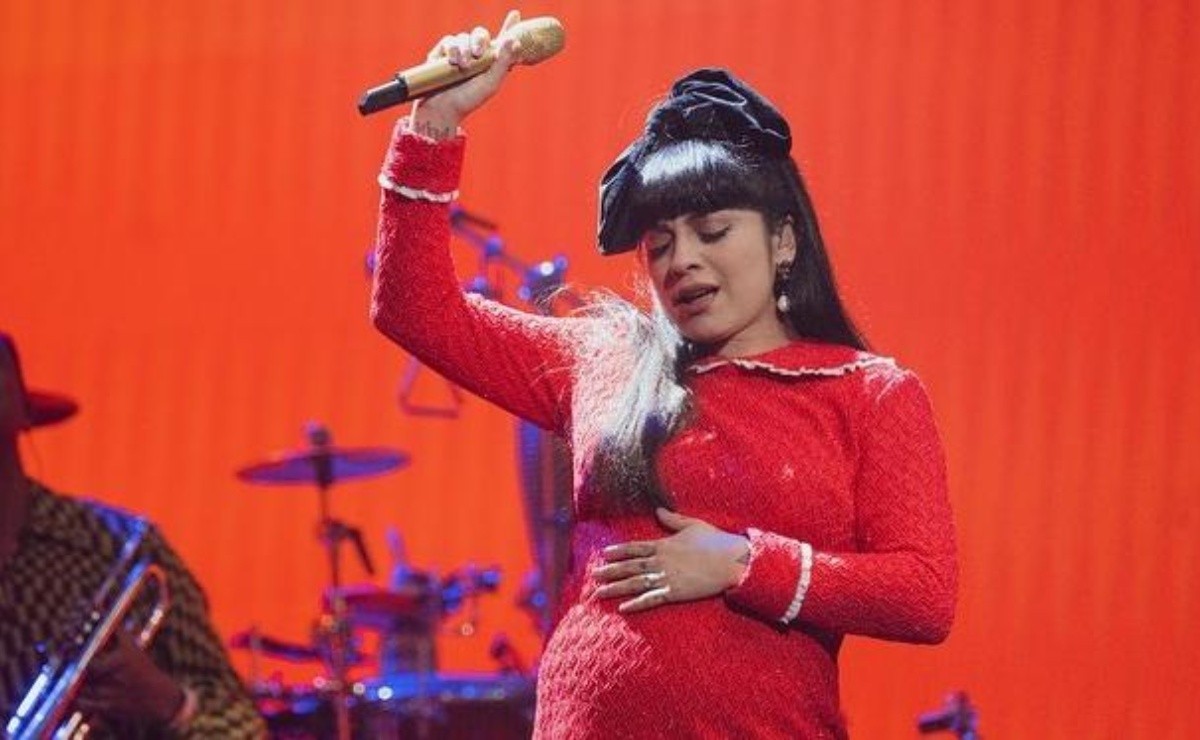 Mon Laferte Hijo Cantante Da Conocer Sexo Y Nombre De Su Bebé Además Le Tiene Un Regalito Joel 7643