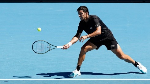 Garin sufrió con la exigencia física y Monfils aprovechó para avanzar a los octavos de final del Australian Open.