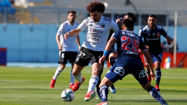 Colo Colo y Universidad de Chile esperan impedir el pentacampeonato de Universidad Católica