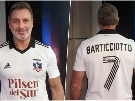 El ídolo Barticciotto y la nueva camiseta de Colo Colo con detalle especial