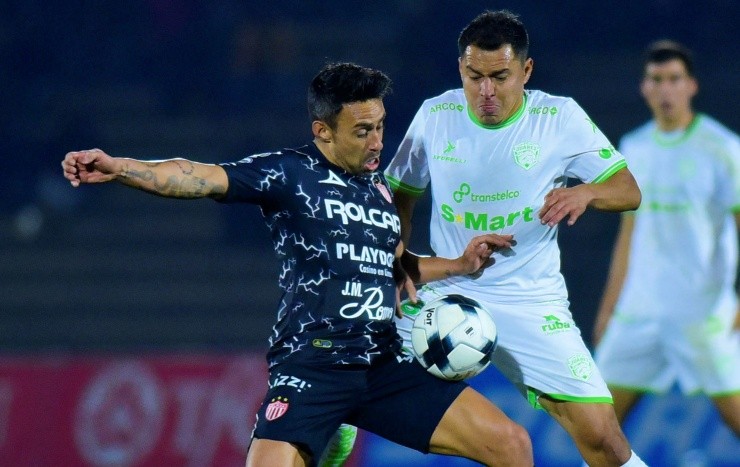 Jorge Valdivia tuvo corta vida en el Necaxa de México, pero rápidamente cuenta con una opción en el mercado de fichajes del fútbol chileno