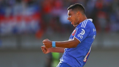 Cristian Palacios anotó tres goles en su debut oficial con la U de Chile.