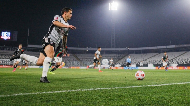 Colo Colo Metro de Santiago Pedrero