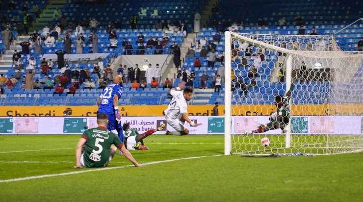 El momento del gol de Figueroa en Arabia
