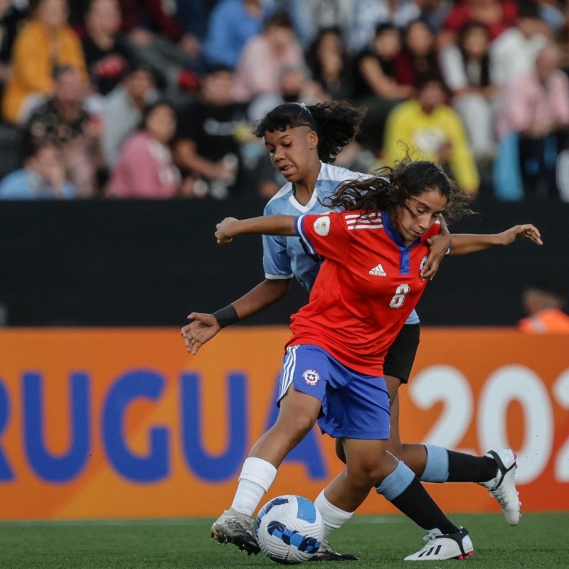 LA PRENSA  Diario - Fútbol Femenino / Uruguay empató con Chile en Sub 17