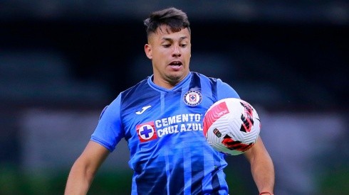 Iván Morales participó en triunfo del Cruz Azul en Concachampions, pero sigue sin anotar