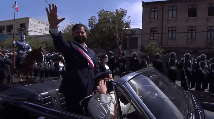 Boric rumbo al Cerro Castillo (Youtube).