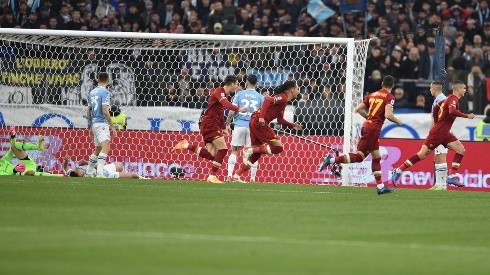 Triunfo de Roma contra Lazio en el clásico de la capital en Serie A.
